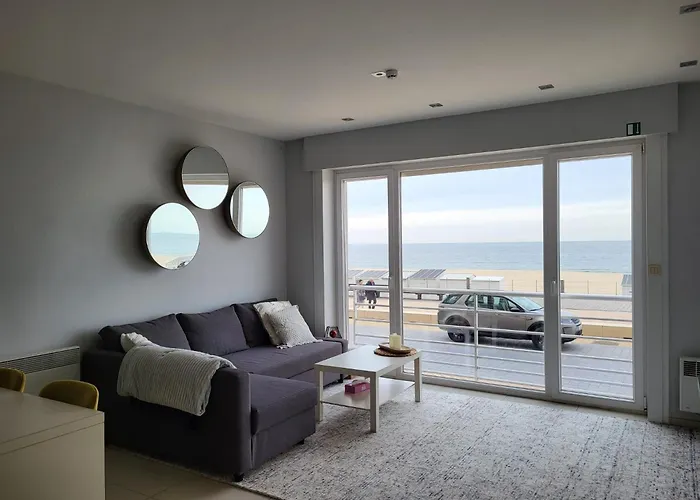 \'Aurore\' - Romantic Studio With Seaview